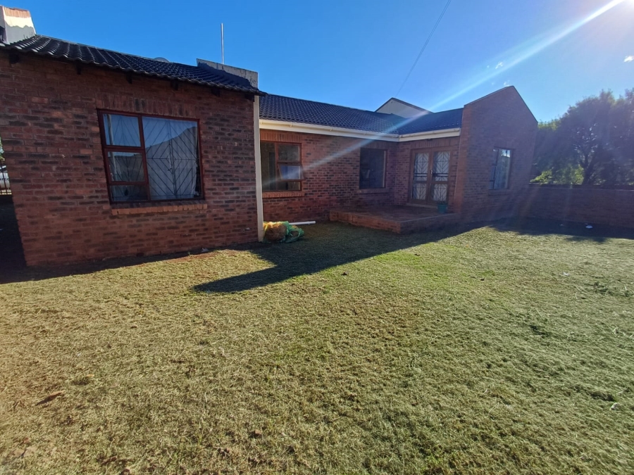 3 Bedroom Property for Sale in Laurie Dashwood Park Eastern Cape